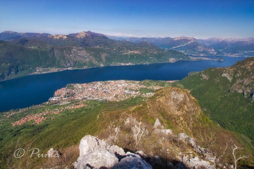 La Casina Al Lago Mandello del Lario Exteriör bild